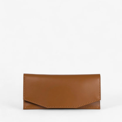 Brown handmade leather wallet for women, slim minimalist design, Beyra by Pache